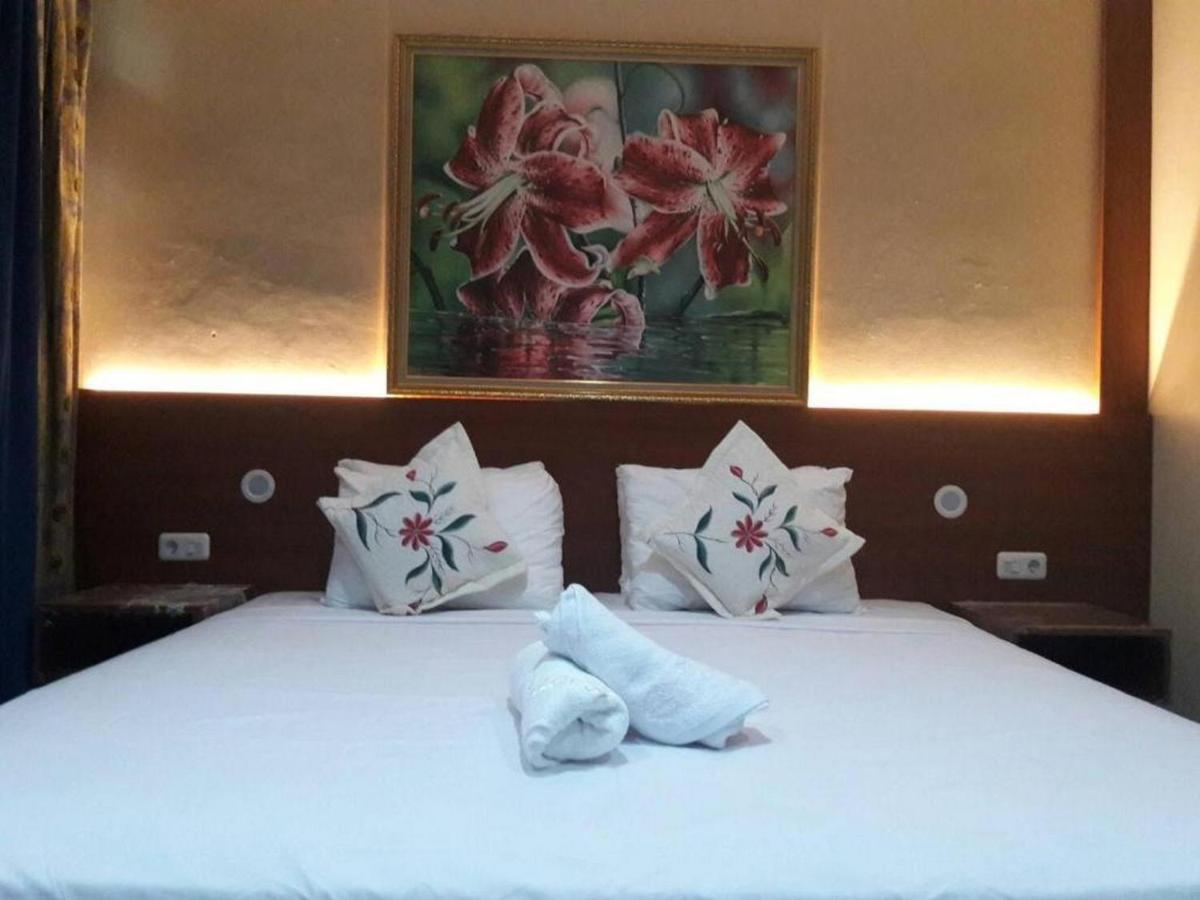 Mango House Semarang Redpartner Hotel Bagian luar foto