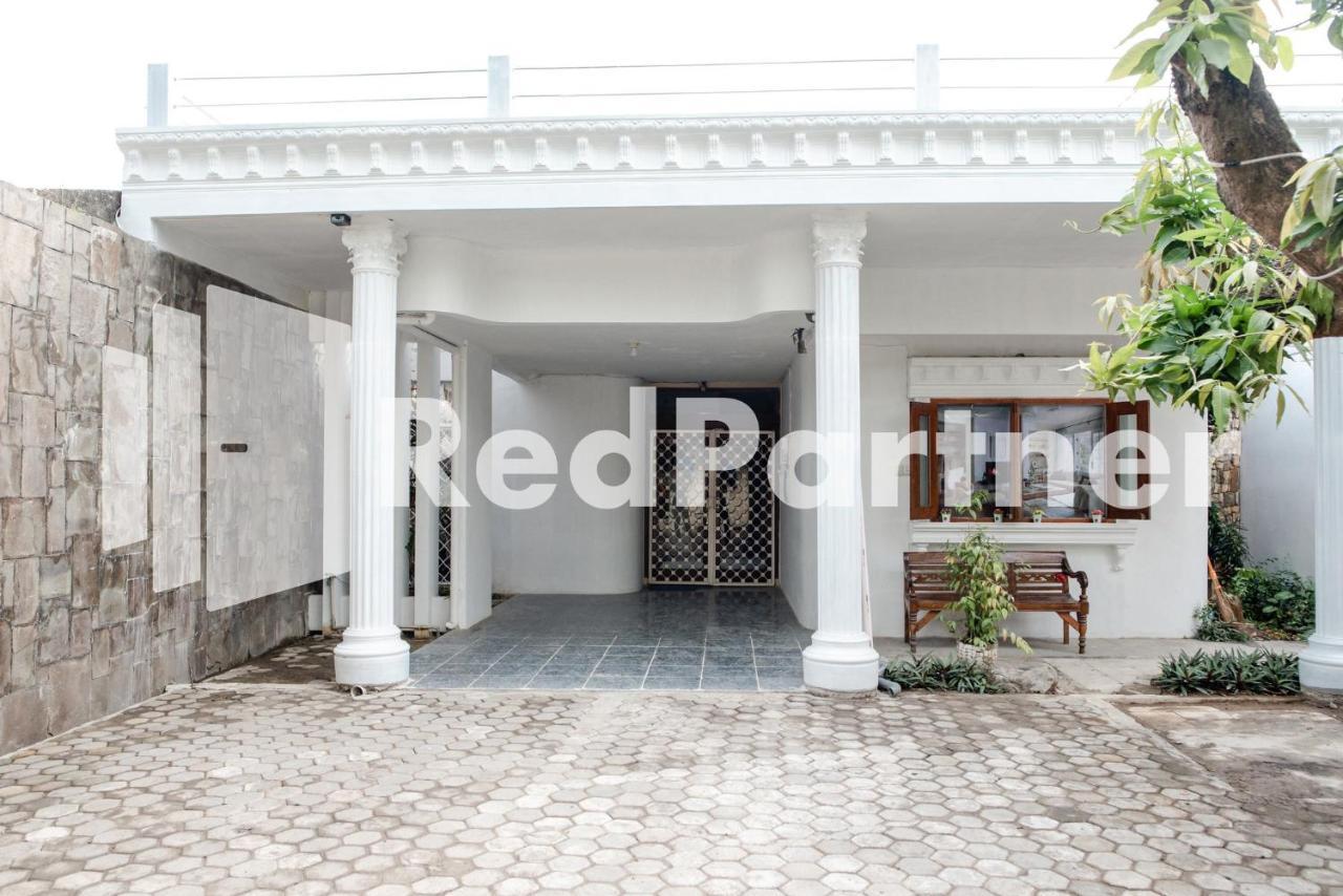 Mango House Semarang Redpartner Hotel Bagian luar foto